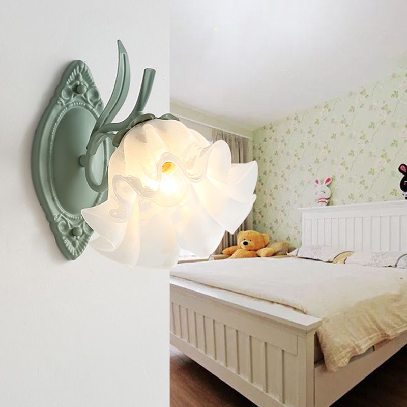 Modern Glass Shade Wall Lamp 1-Light Wall Sconce Lighting for Bedroom