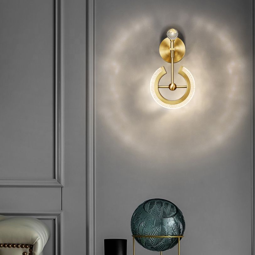 Lámparas de pared de oro contemporáneas Lámpara de montaje de pared acrílico de 1 luces para dormitorio