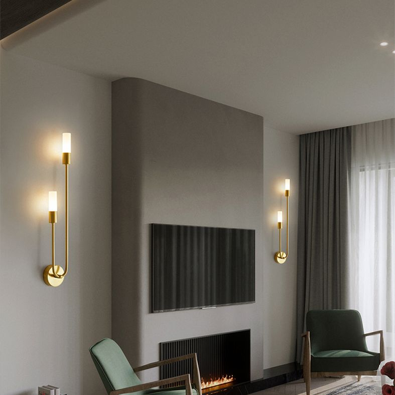 Cylindre d'applications murales en laiton de style nordique 2 lumières Lumière murale avec nuance en verre pour chambre à coucher