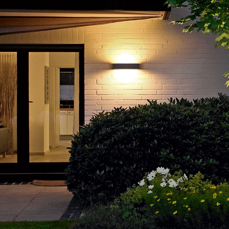 Quadratische Form Metallwandbeleuchtung moderne 1 leichte Wandmontagebeleuchtung in Schwarz