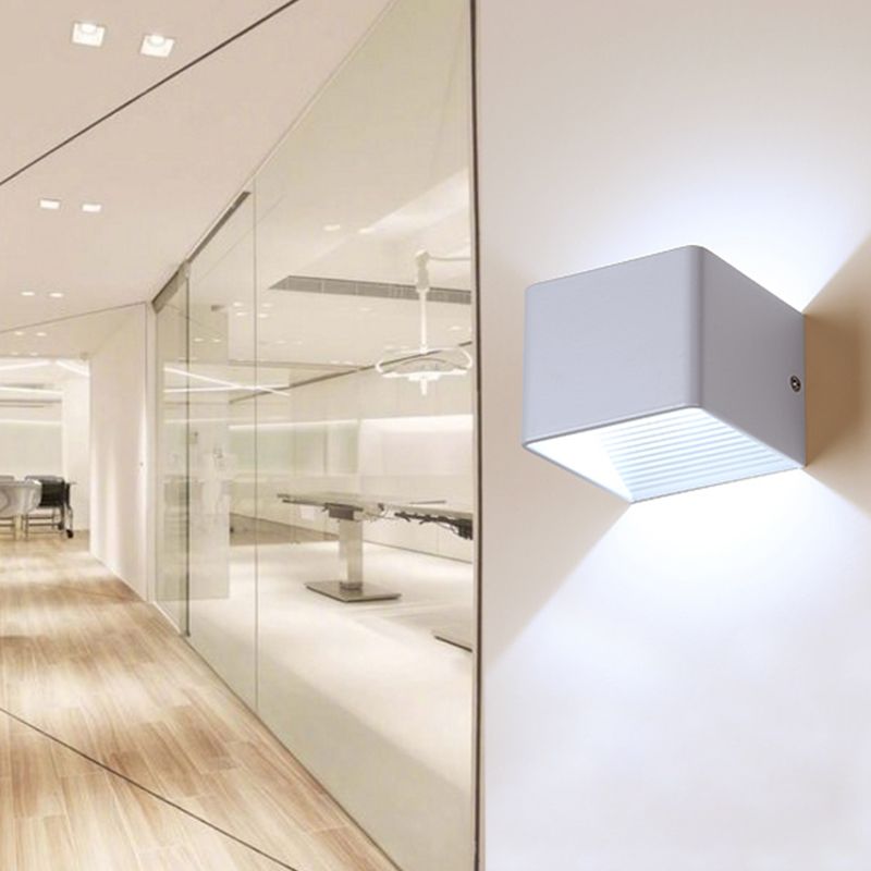 2-Lights Metal Wall Lighting Modern Style Square Shape Wall Mount Light Fixture