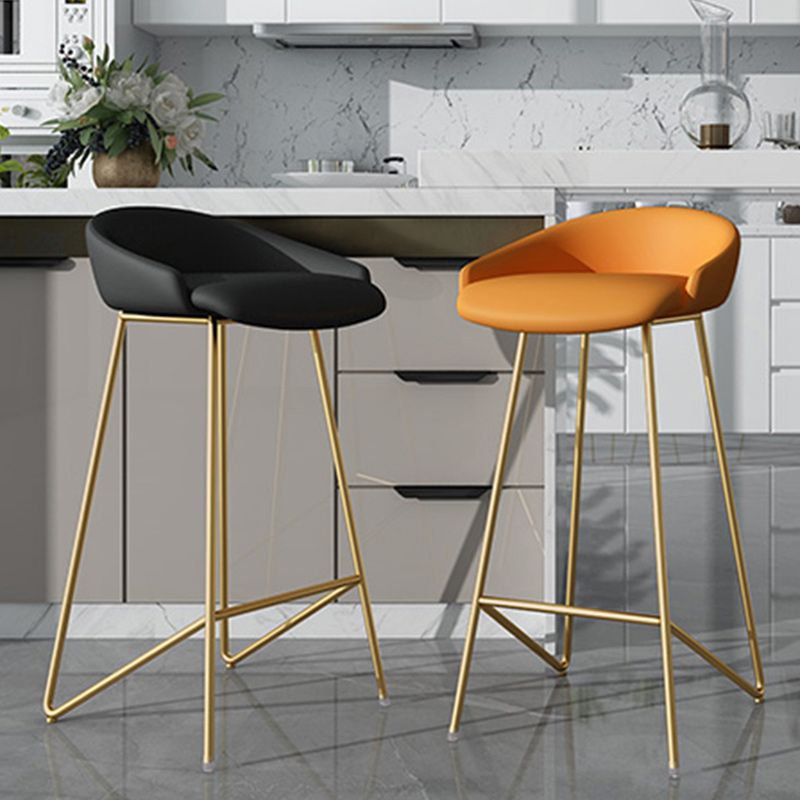 Modern Backrest Armless Counter Stool Iron Bar Stool with Leather Cushion