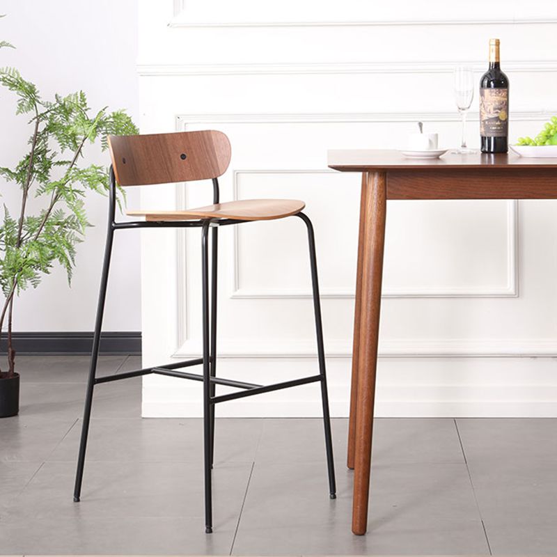 Industrieller, schlichter Barhocker aus Eisen, Restaurant-Hocker mit Holzsitz, 1 Stück