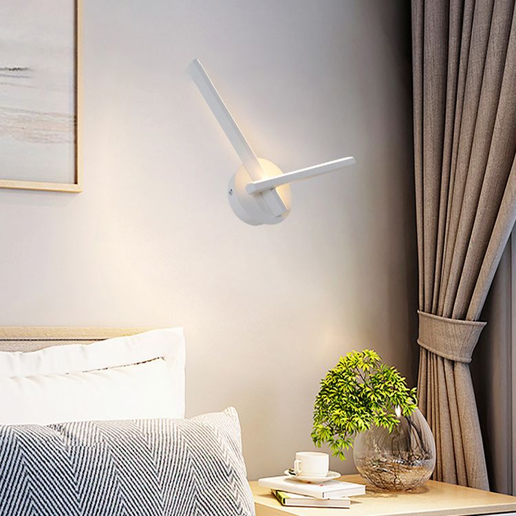 Modern Minimalist Style LED Sconce Light Fixture Acrylic Sconces