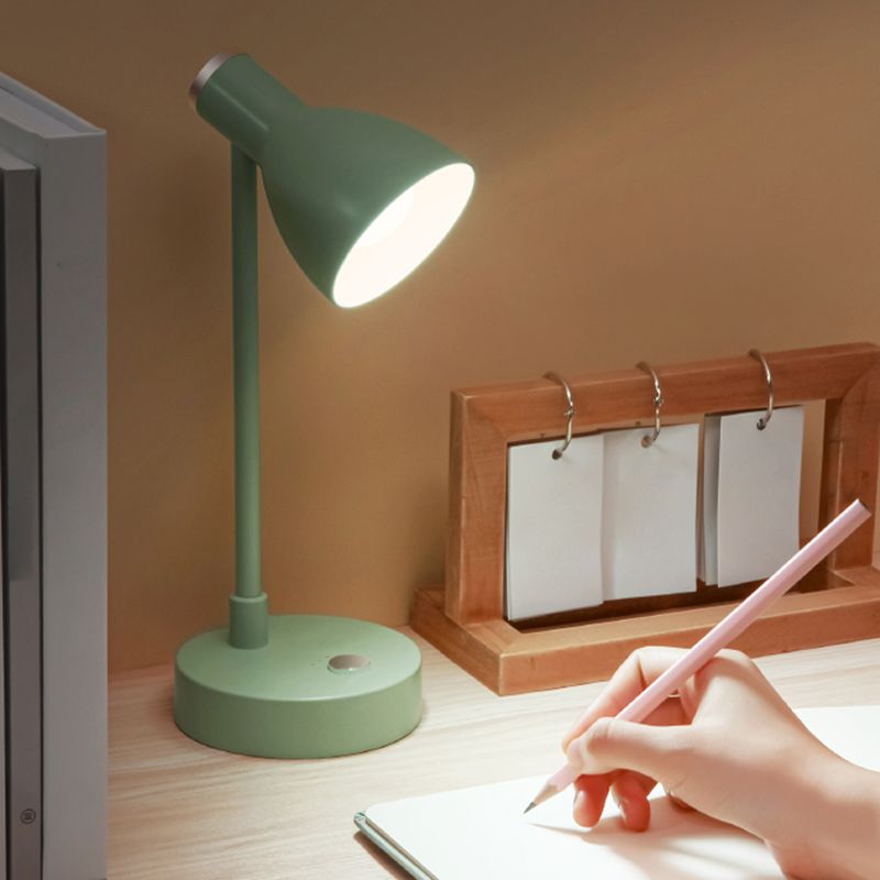 Lampada da tavolo Macaron con luce da lettura a LED per dormitorio con paralume in plastica a campana