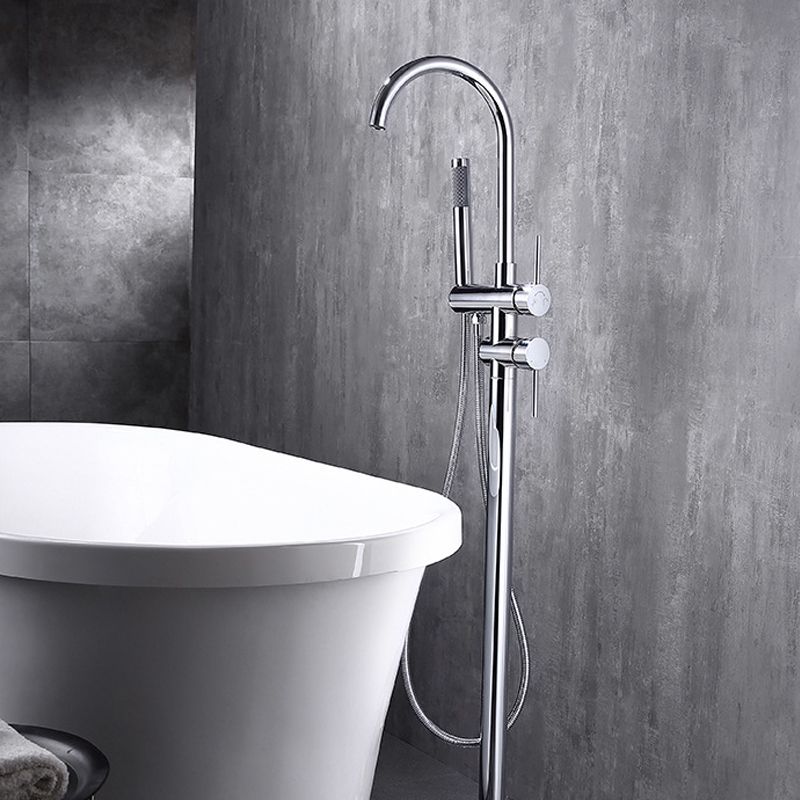 Traditional Floor Mounted Metal Freestanding Tub Filler Swivel Freestanding Faucet