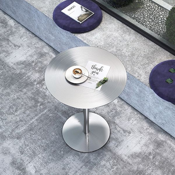Round Counter Height Metal Dining Table in Steel Industrial Counter Table