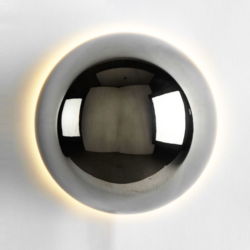 Modern Style Wall Lamp Metal Shade Wall Sconce Lighting for Bedroom