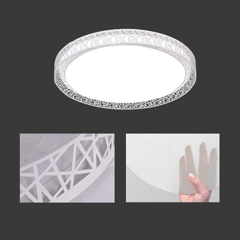 1-Light Round Flush Ceiling Light Fixture Modern Style Metal Led Flush Mount in White