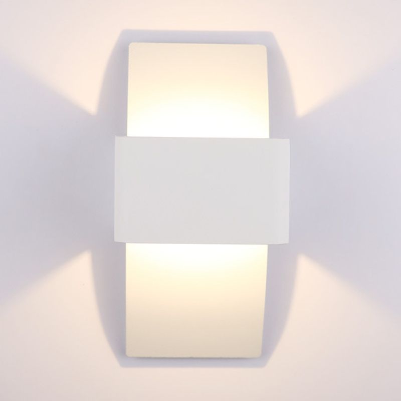 Gebogen metalen wandmontage Licht Eenvoudig LED WIT WANDEL SCONCE -verlichting in warm/wit licht