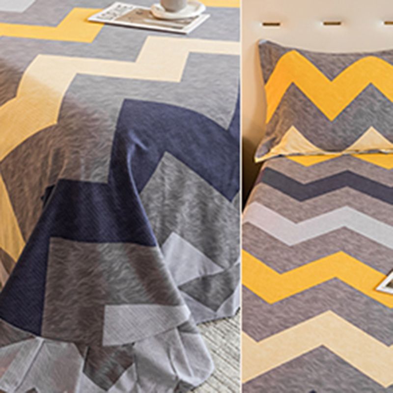 Chic Bed Sheet Stripe Printed Ruffle Detail Fade Resistant Bed Sheet