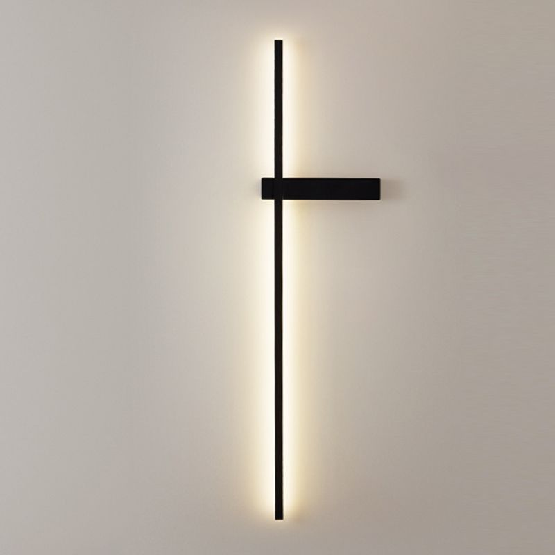 Linear Shape Metal Wall Light Modern Style 1-Light Wall Mount Light in Black