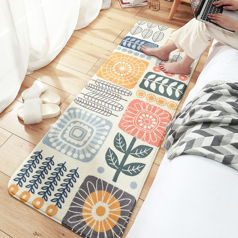 Trendy Plant Printed Rug Multi Colored Lamb Wool Area Carpet Anti-Slip Backing Easy Care Washable Rug for Bedroom