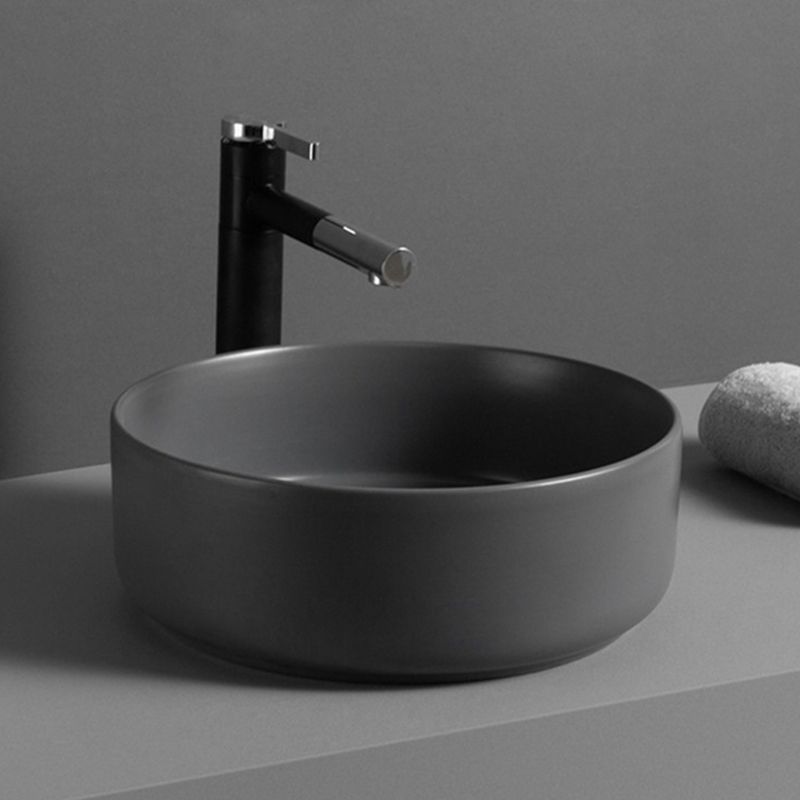 Round Modern Bathroom Sink Porcelain Vessel Bathroom Sink for Home(Faucet Not Included)