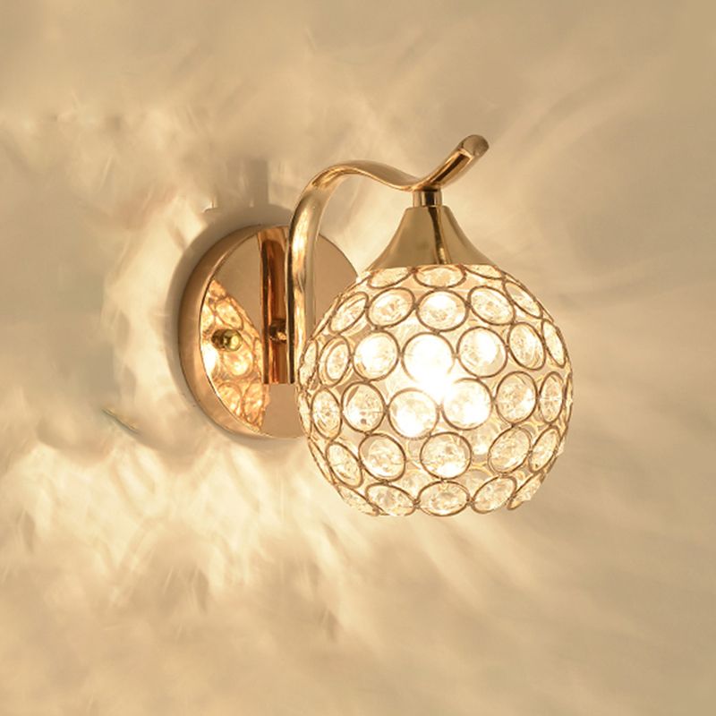 Light montata in oro minimalista in stile muro di fulmine a muro di cristallo