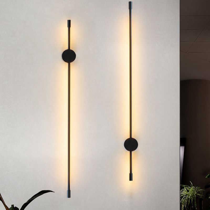 Linear Shade Metal Wall Sconce Modern Style 2- Lights Wall Mount Light Fixture in Black