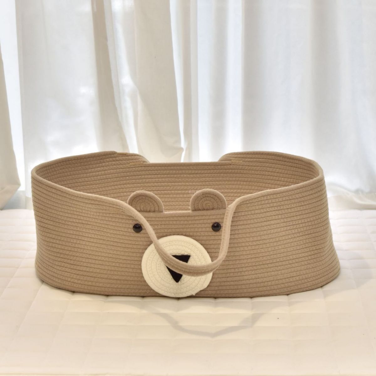 Modern Foldable Cloth Oval Portable Moses Basket without Pad