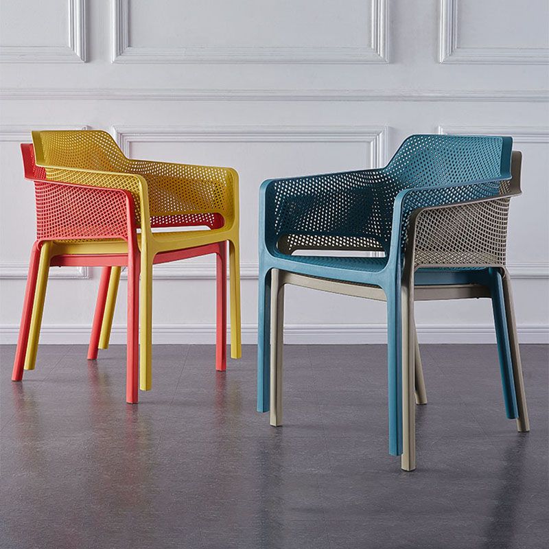 Contemporary Stackable Chair Dining Arm Chairs with Plastic Legs