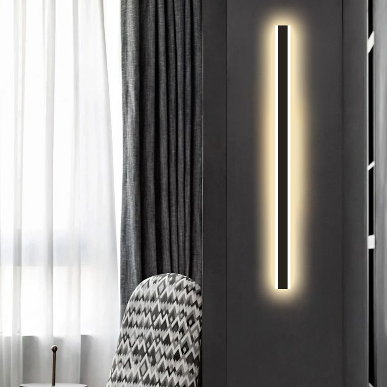 Metal Linear Shape Wall Light Modern Style 1-Light Wall Mounted Light