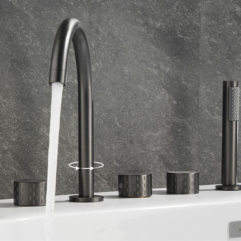Traditional Deck Mounted Metal Tub Filler Three Handles Faucet