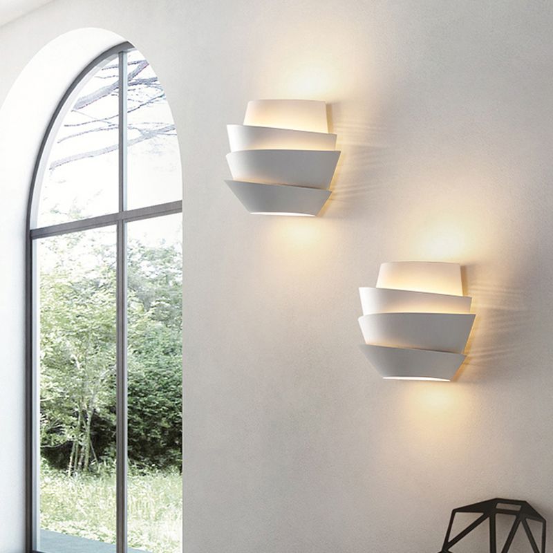 Kids Style 2 - Light Wall Mounted Fixture in White Iron Flower Shape Wall Sconce