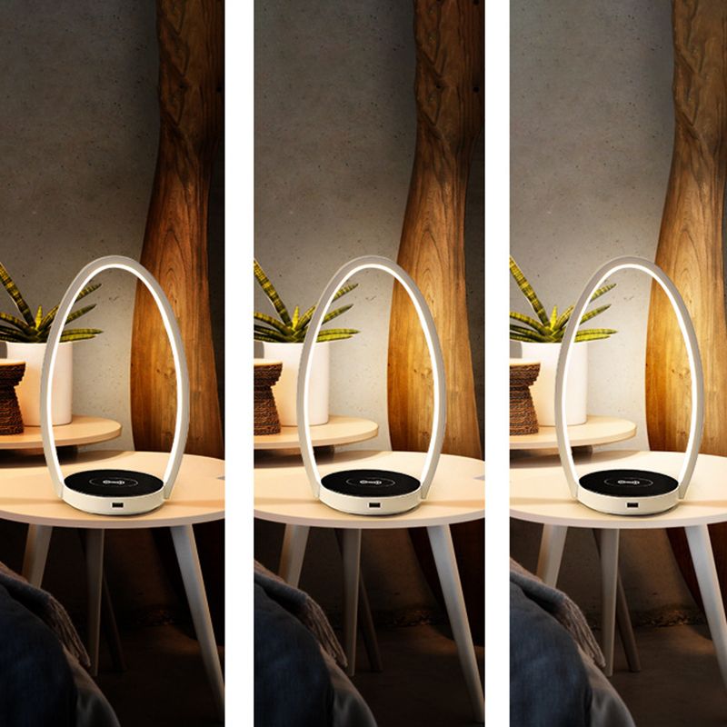 Chargeur sans fil en forme d'oeuf lampe à LEM nordique Métal Métal Lumière de nuit en blanc