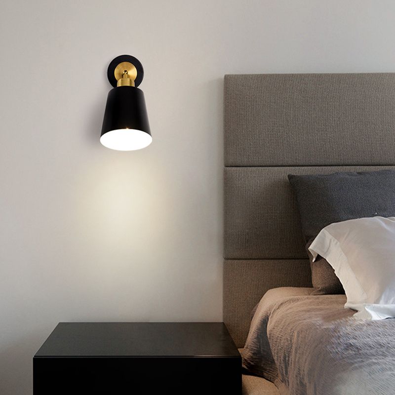 Contemporary Metal Shaded Lighting White/Black Wall Light for Room