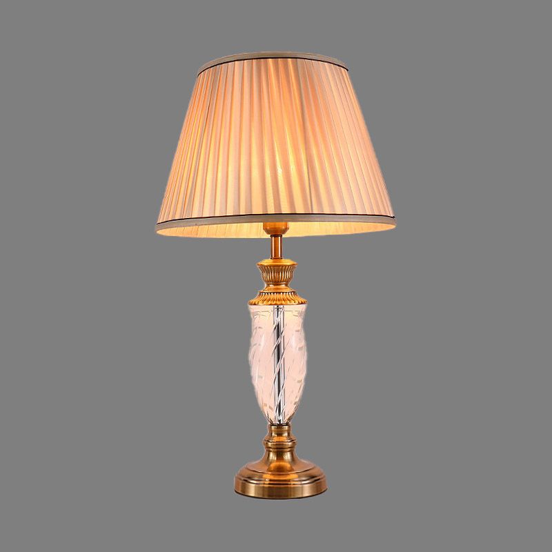 1 Kopf-Urnen-Fabric-Stoff-Schreibtisch Licht Modernismus handgeschnittene Kristall Nachttischlampe in Weiß