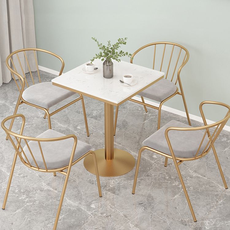Metal Traditional Luxury Round Table White Stone Top Table with Pedestal Base