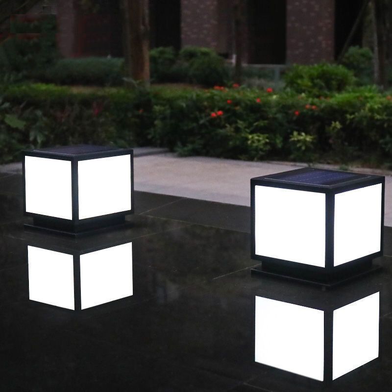 Nordic Style Acrylic Shade Outdoor Light Solar Energy Pillar Lamp for Outdoor