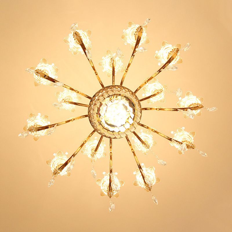 Handgeblasenes Glasblumenaufhängung Licht Retro -Retro -Stil -Kronleuchter Licht mit abgestufter Kristalldekor in Gold