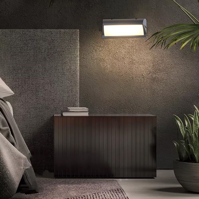 Geometric Shade Wall Lighting Modern Simple Style Metal 1 Light Sconce Light in Black and White