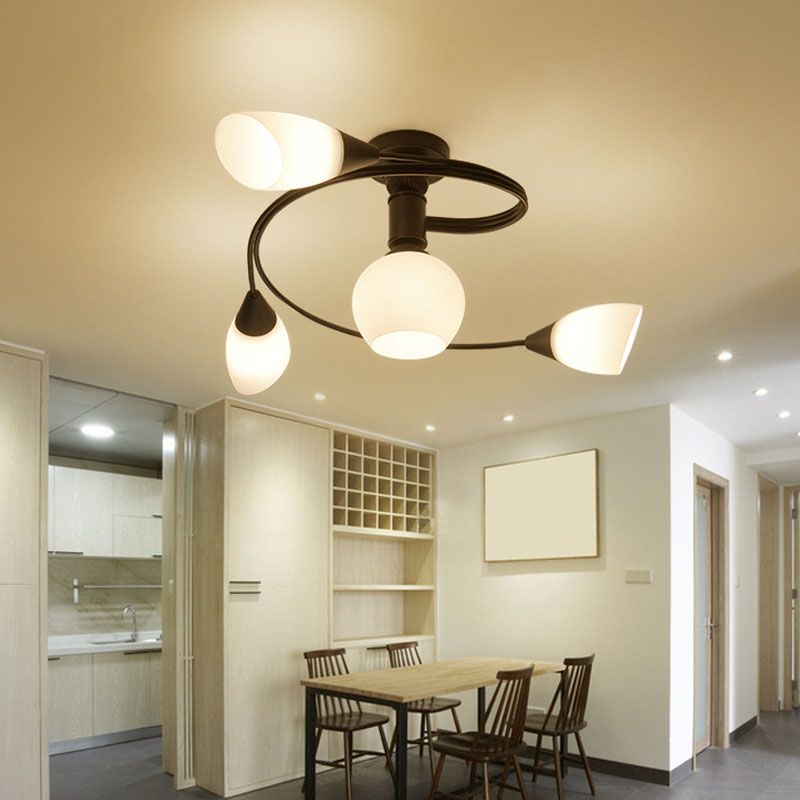 Luz de techo negro de vidrio en el estilo tradicional de hierro forjado de hierro forjado de hierro radial de interiores Semi Flush Monte