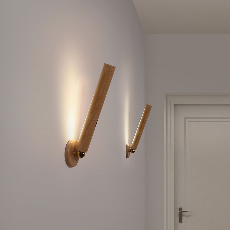 Lámpara de pared LED de dormitorio nórdico ángulo de madera ajustable Luz de madera para la cama