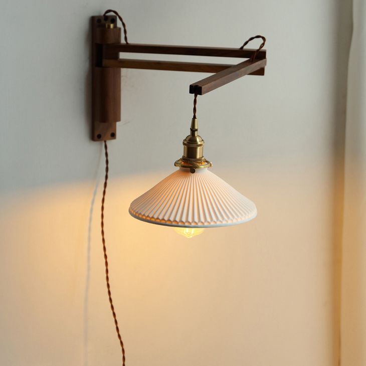 Japanese-Style Retro Style Armed Vanity Light Wood Single Vanity Light