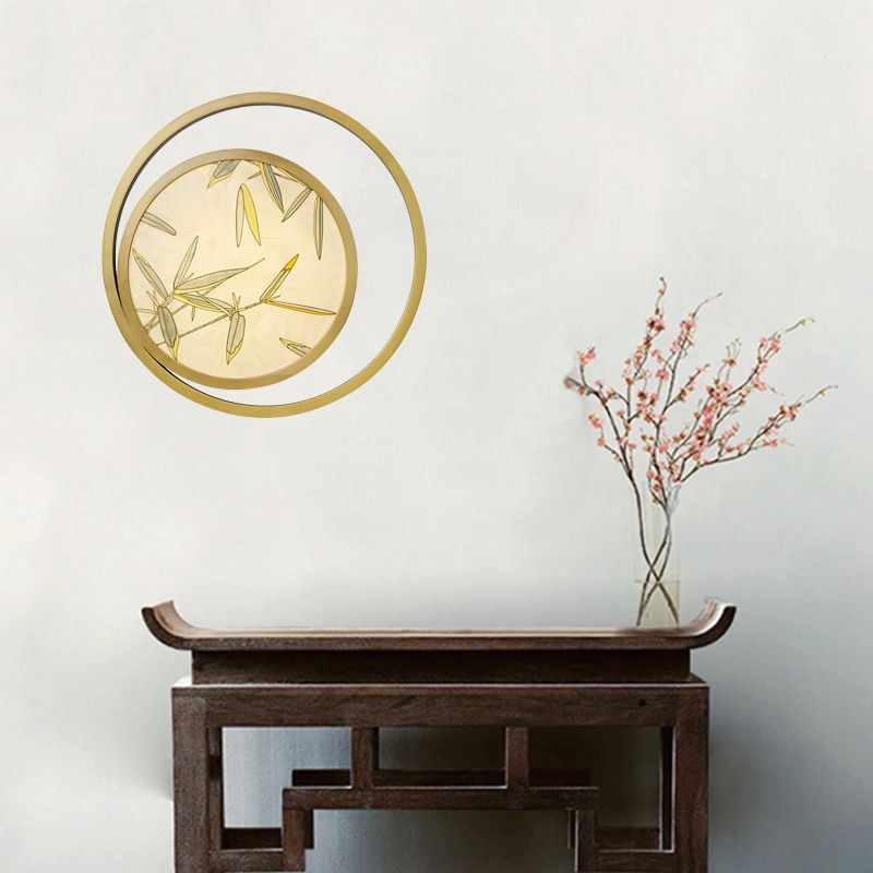 1 Light Metal Wall Mounted Light Traditional Brass Round Tea House Sconce with Leaf Pattern