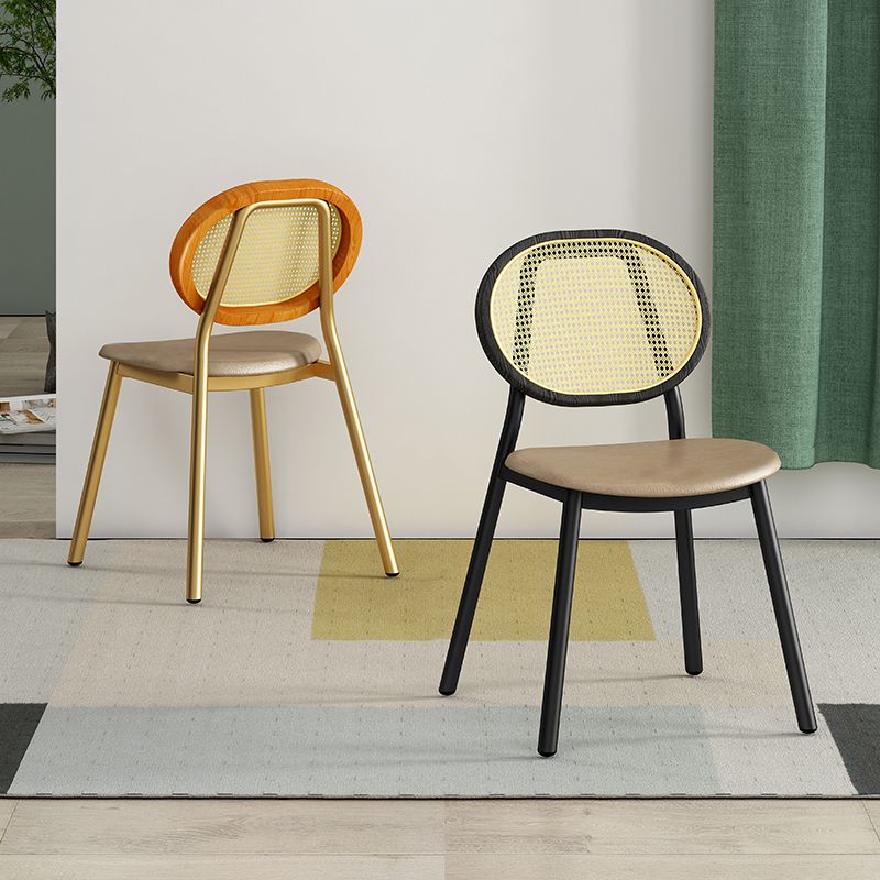 Silla lateral de comedor escandinava con respaldo abierto para silla lateral de comedor de cuero para el hogar
