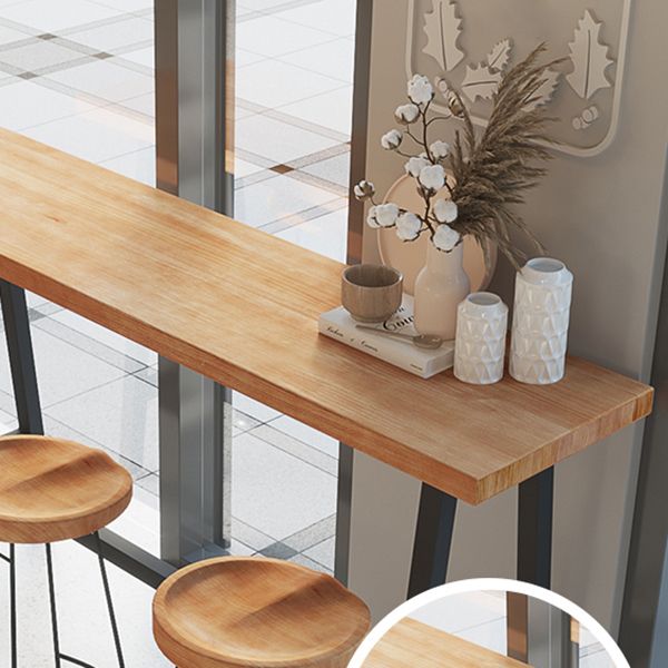 Mesa de barra de estilo moderno marrón mesa de madera sólida y cafetería de la cafetería del pie de hierro negro