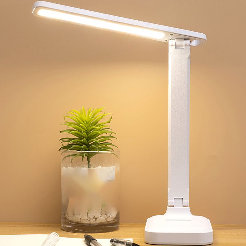 Moderne lineare Tischlampe Metall 1 helle Nachttischlampe in Weiß