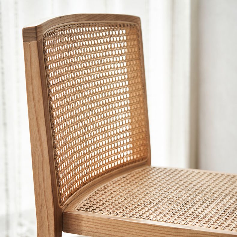 Traditional Style Dining Chair Solid Wood Stackable Side Chair for Home