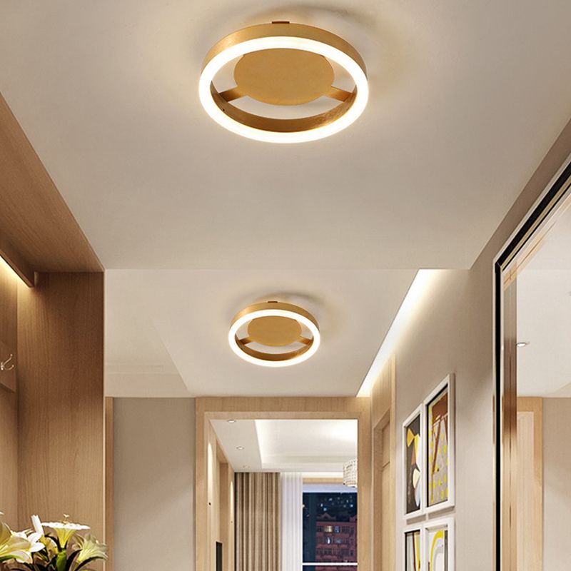Metal Geometric Shape Flush Mount Light Modern-Style 1 Light Flush Ceiling Light in Gold