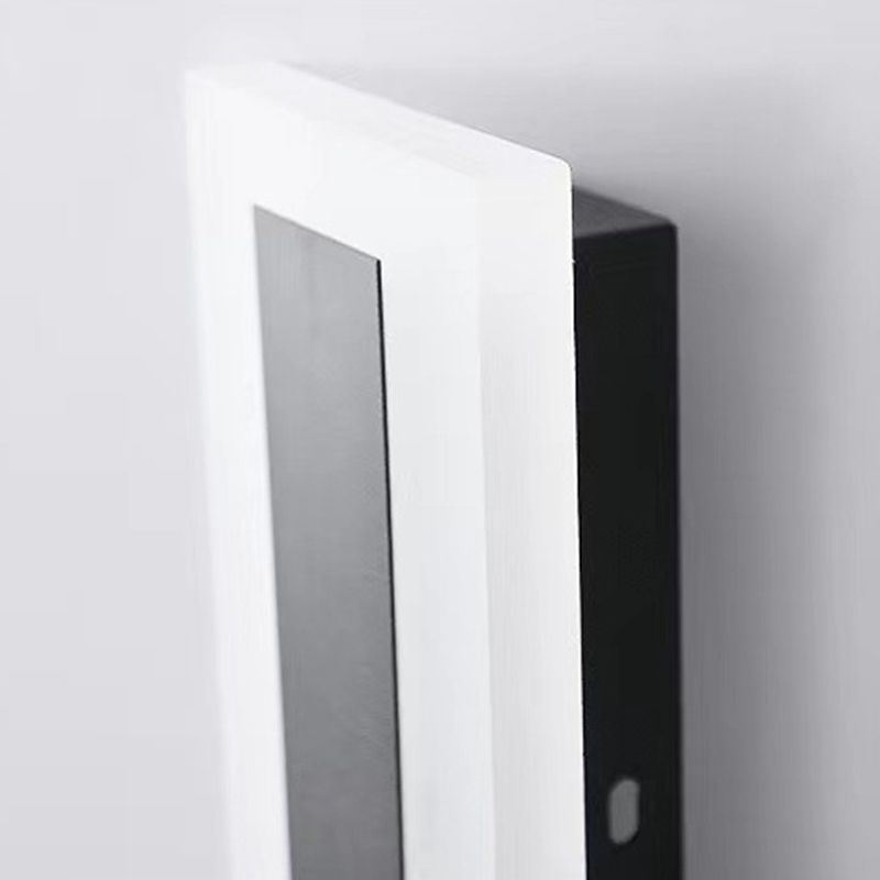 Linear Shape Metal Wall Sconces Modern 1-Light Wall Mount Light Fixture in Black