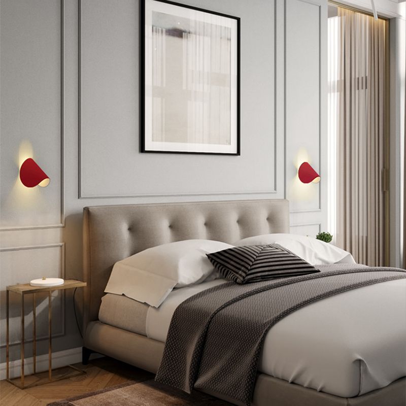 Modern Simple Iron Wall Light Arc Shape LED Rotatable Wall Lamp for Living Room