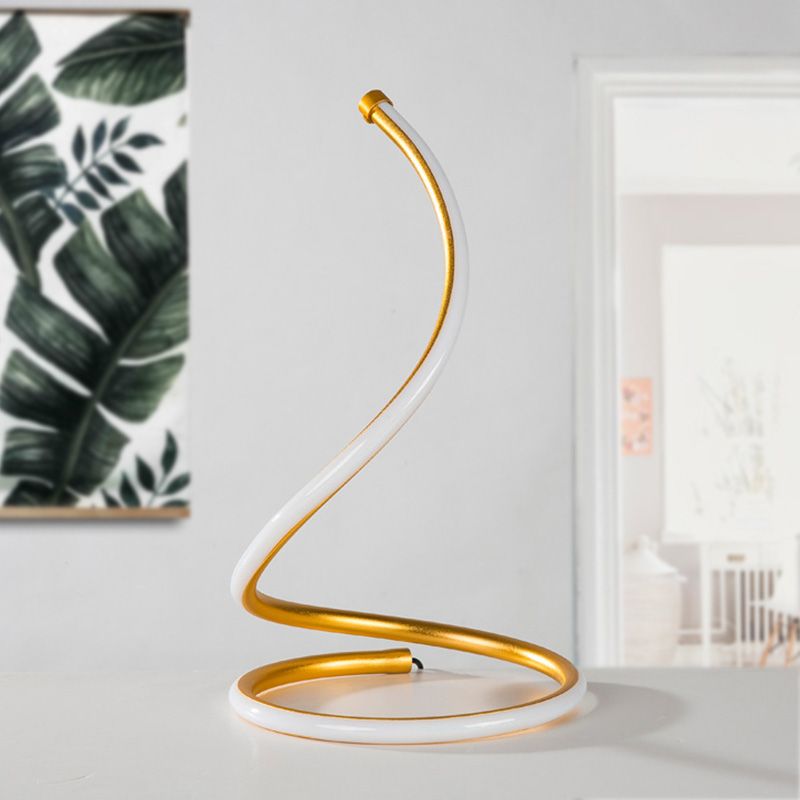 Curved Task Lighting Minimalist Acrylic LED Night Table Lamp in Gold/Silver, White/Warm Light