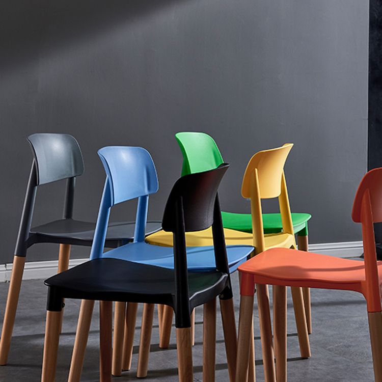 Contemporary Style Plastic Dining Chair Open Back Dining Side Chair for Kitchen