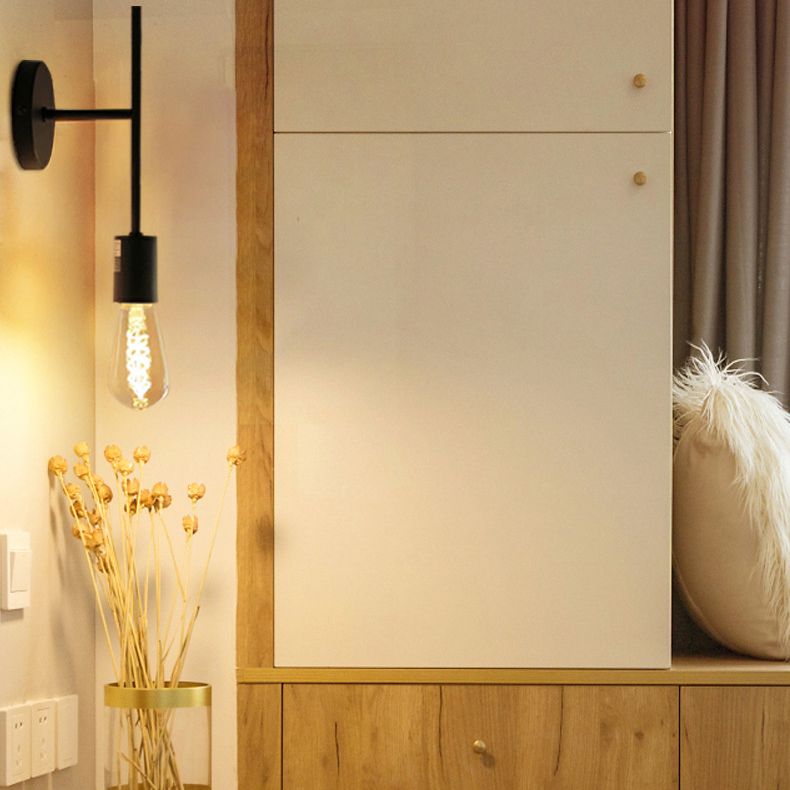 Postmodern Vanity Light Metallic Wall Light Sconce for Washroom