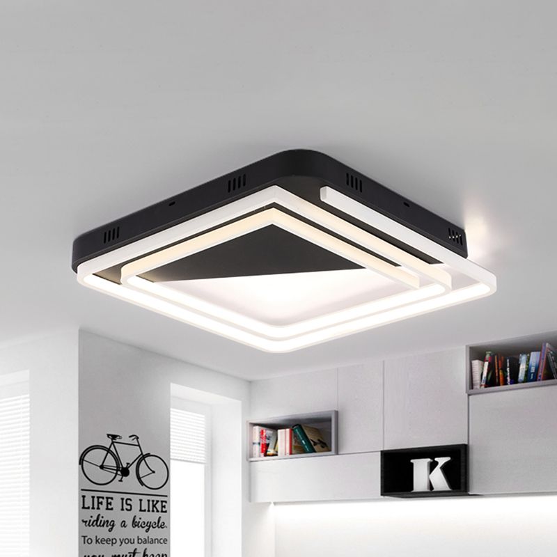 Acrylique Square Ceiling Lamp Modernism 18 "/22" /28 " Wide LED Black Flush Mount Lighting Fixture in Warm / White Light