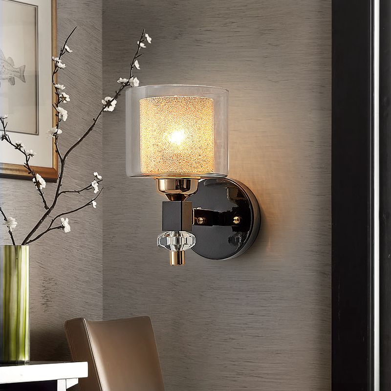 Montaggio cilindrico contemporaneo Light Metal and Glass 1 Light Sconce Lampce in Nero per il corridoio