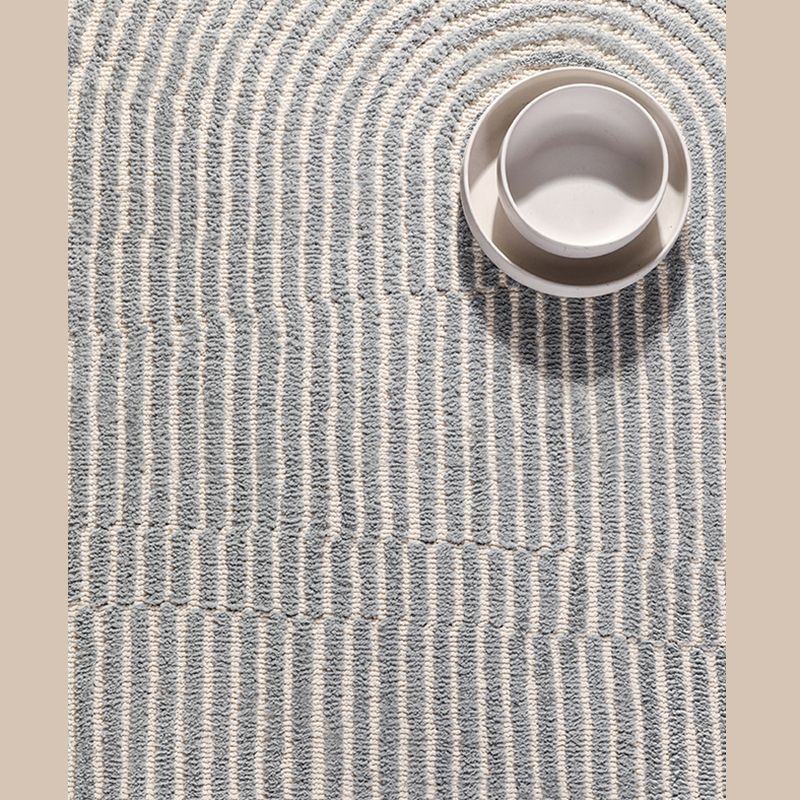 Stylish Grey Modern Rug Polyester Stripe Pattern Area Carpet Non-Slip Backing Rug for Home Decor
