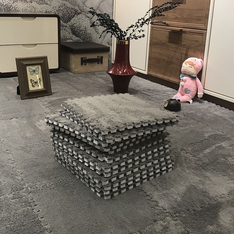 Fade Resistant Carpet Tile Solid Color Interlocking Carpet Floor Tile